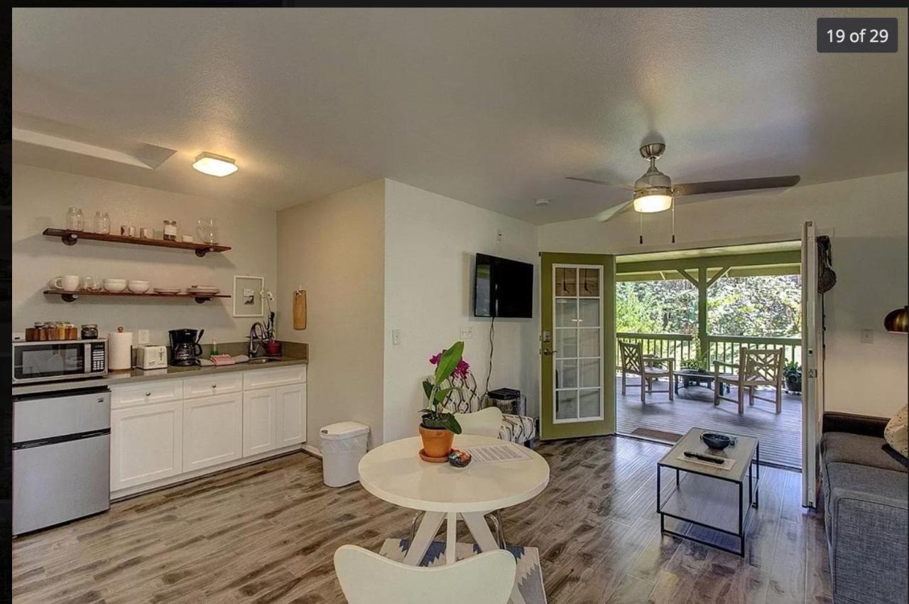Volcano One - Modern Studio With Lanai Near Volcano National Park מראה חיצוני תמונה
